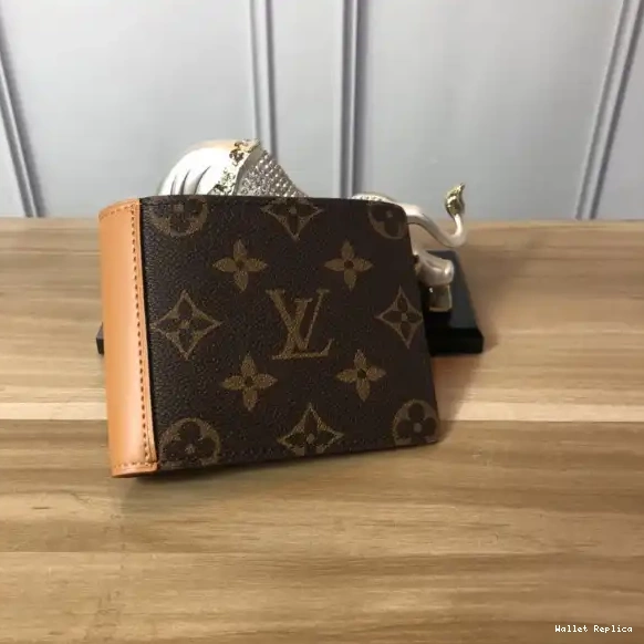 Cheap WALLET LOUIS VUITTON MULTIPLE 0706
